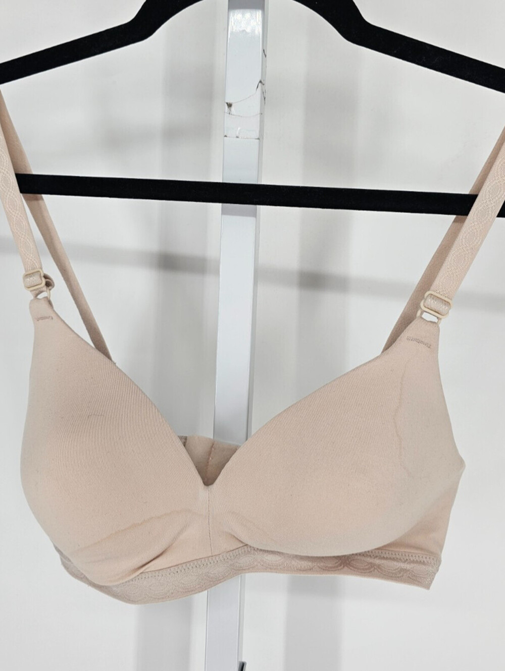 Warners All You Need Womens Sz 34B Classic T Shirt Bra Solid Light Beige